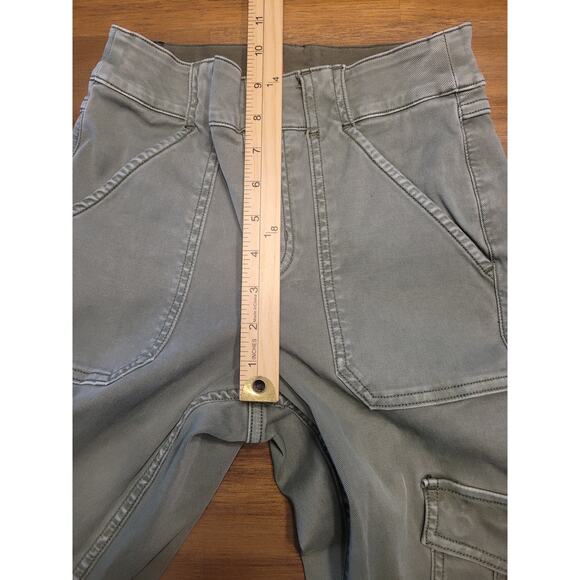 SPANX Stretch Twill Cargo Ankle Pants – Utility Green – Small – EUC - Picture 10 of 13